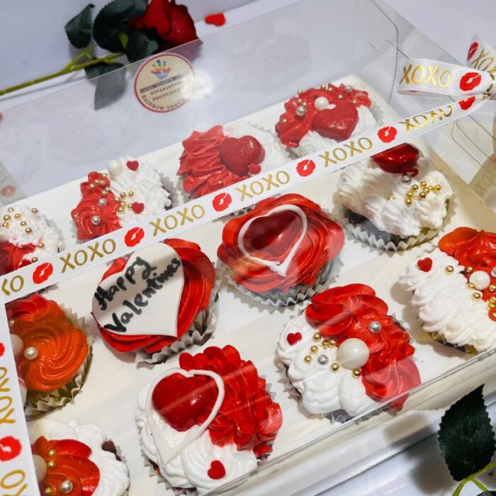 Plain or Decorated Cup cakes